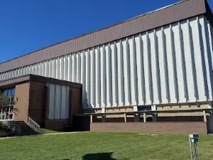 Warren J Harang Jr Municipal Auditorium