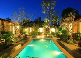 man gu shan zhuang ( qing long xia shen tang yu dian )