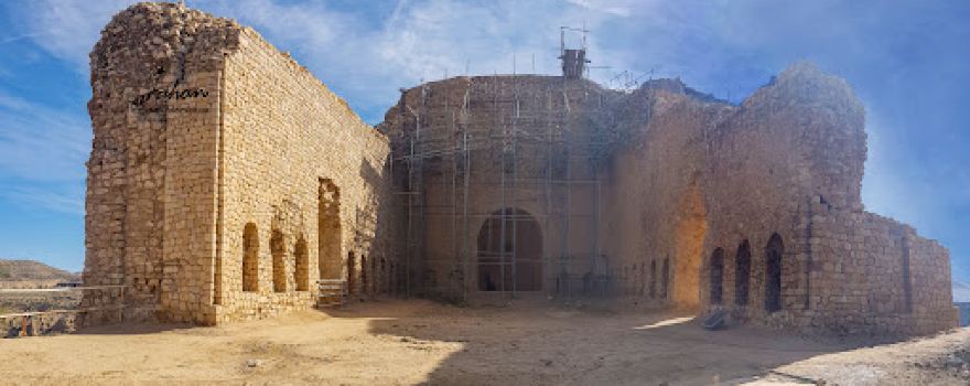 Dokhtar Castle