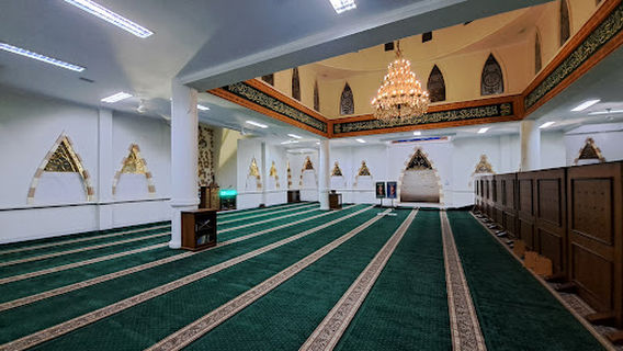 Mosque Rest Area KM 726 B Surabaya Mojokerto