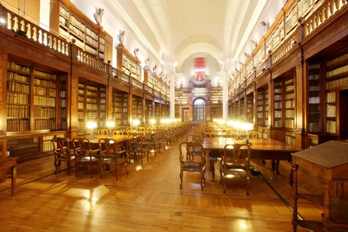 Hotels near University Library of Bologna