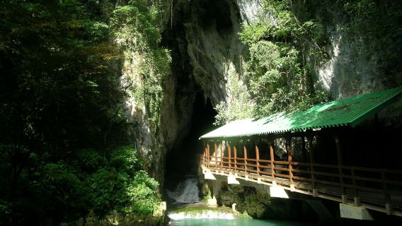 Akiyoshido Cave