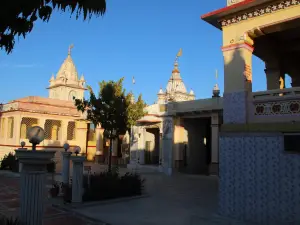 Pisanhari ki Madiya