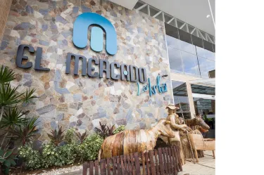 EL Mercado La Isla