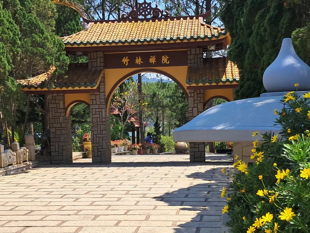 3_Dalat Cable Car Tourist Area