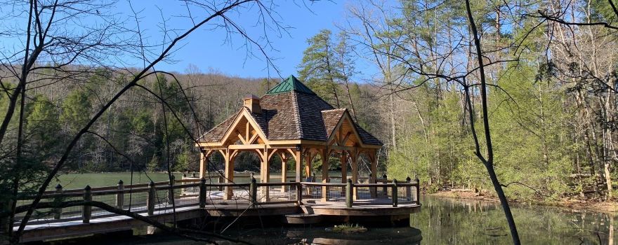 Bays Mountain Park & Planetarium