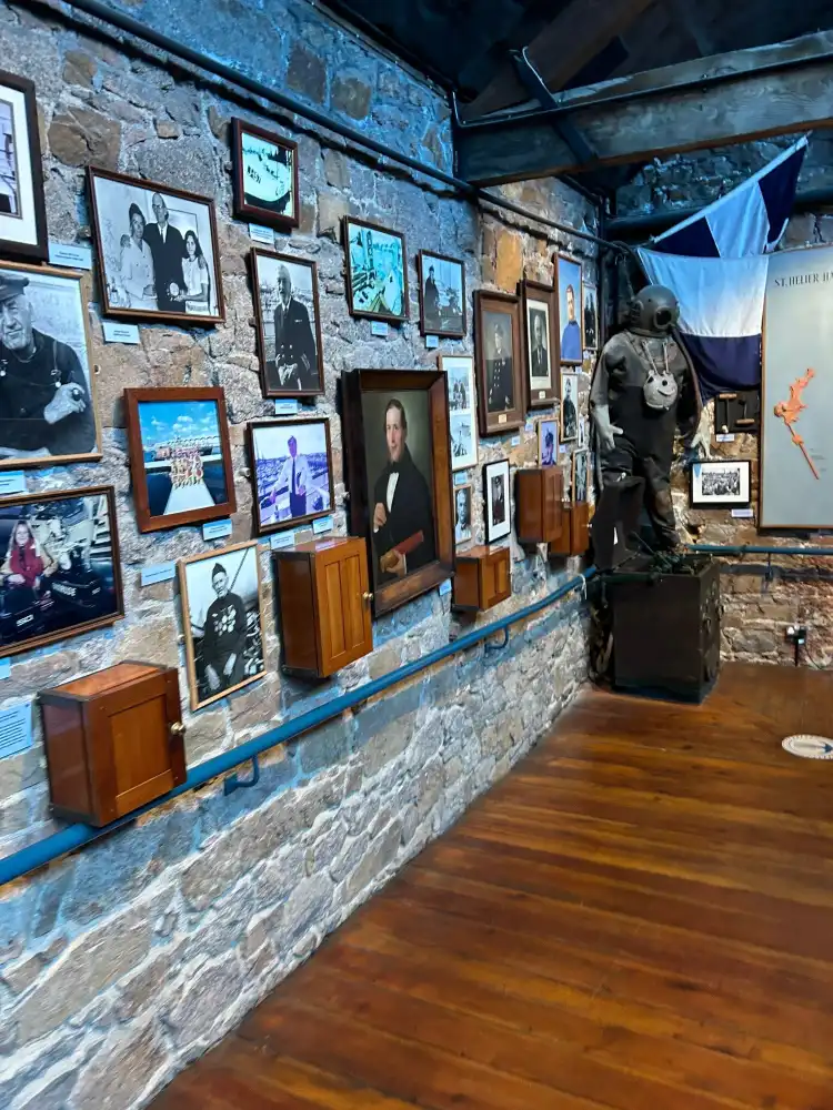Hotels near Maritime Museum & Occupation Tapestry Gallery