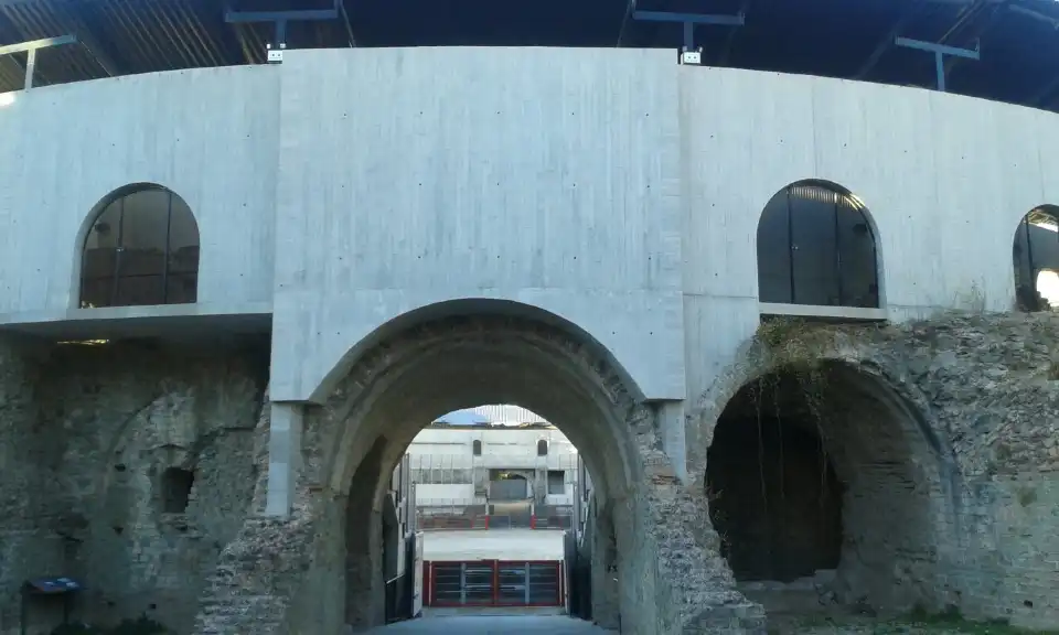 5_Arènes de Fréjus