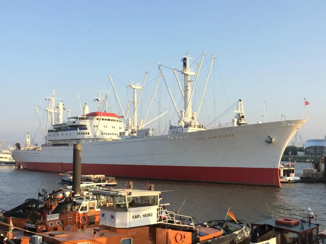 Cap San Diego 주변 호텔