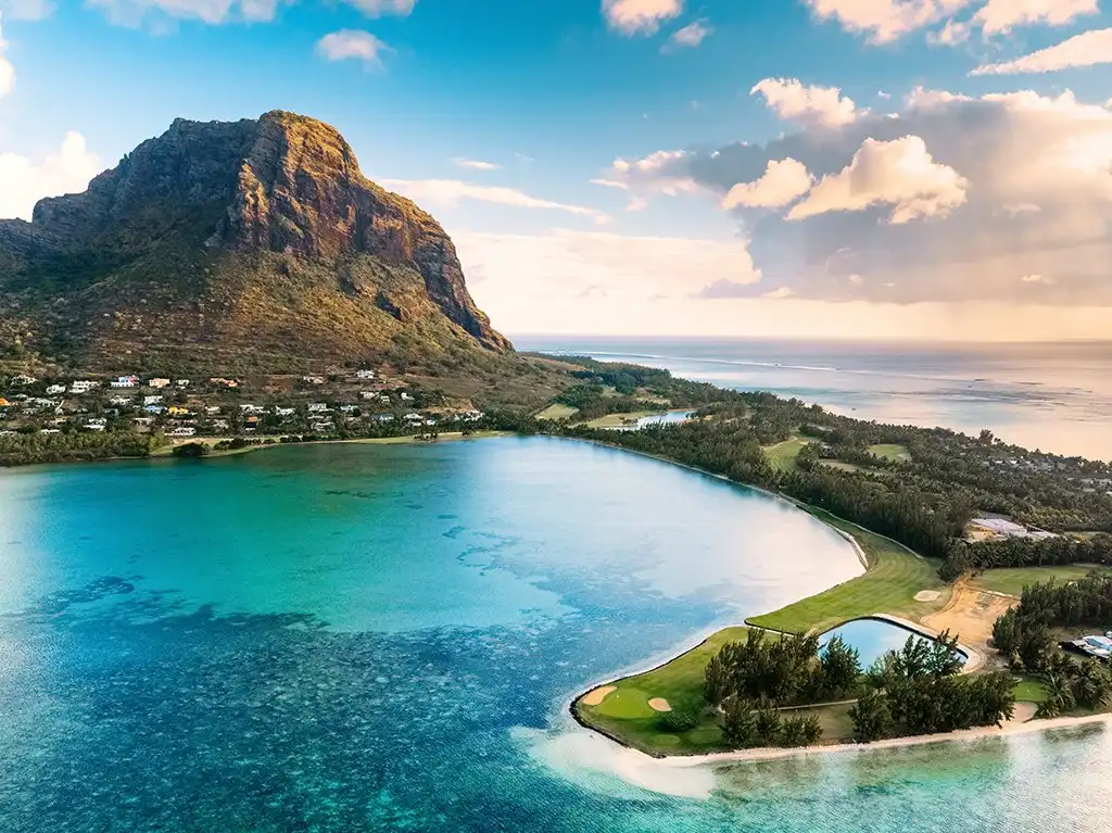 Các khách sạn gần Paradis Hotel Golf Club