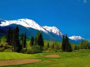 Smithers Golf & Country Club
