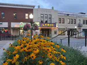 Lyric Theatre