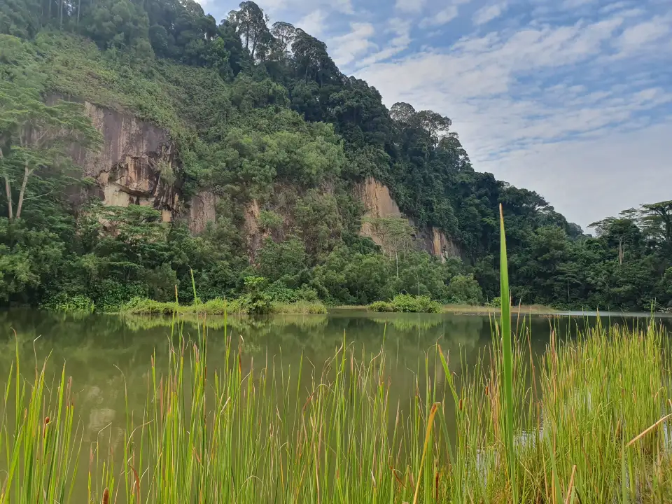 3_Singapore Quarry
