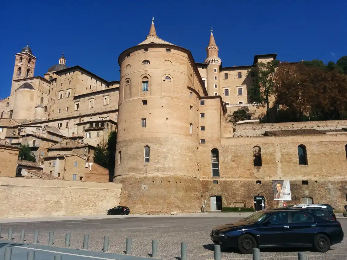 Hotels near Helical Ramp Bastion
