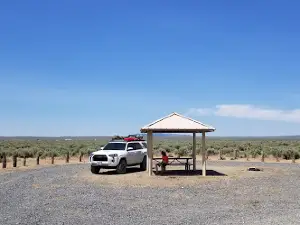 Sunstone Public Collection Area
