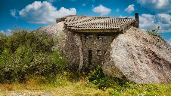 Boulder House
