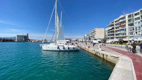 Volos Port