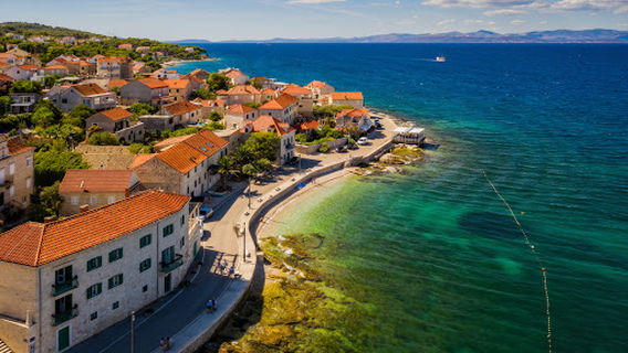 Brač - Sutivan - Maestral - Central Dalmatia Croatia - Theme Trails