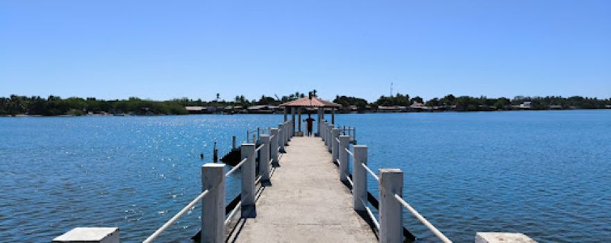Muelle de él embarcadero
