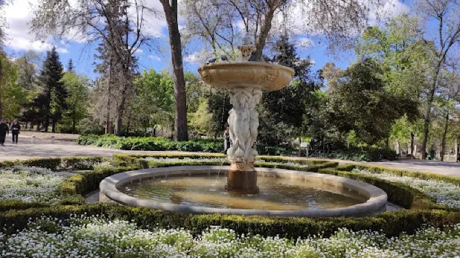Fuente del Pequeño Tritón