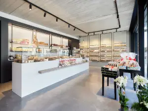 Van Nevel Chocolatier