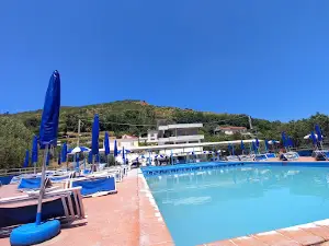 Thermal Pools Rainbow