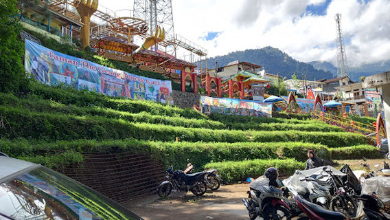 Guci Pemandian Air Panas