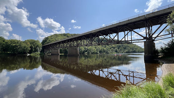 Taylors Falls Canoe & Kayak Rental