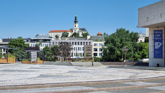 Svätoplukovo námiestie