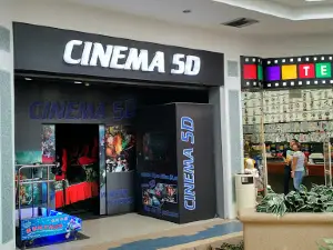 Supercines La Peninsula