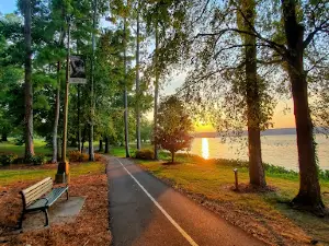 Sunset Drive Walking Trail