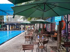 HỒ BƠI KHU VUI CHƠI YORO