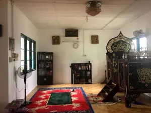 Masjid Jamek Kampung Melayu Balai Ringin