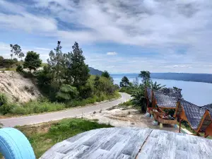 Panoguan Solu View Hill