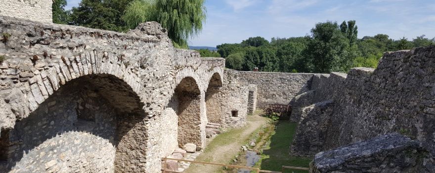Kinizsi Castle
