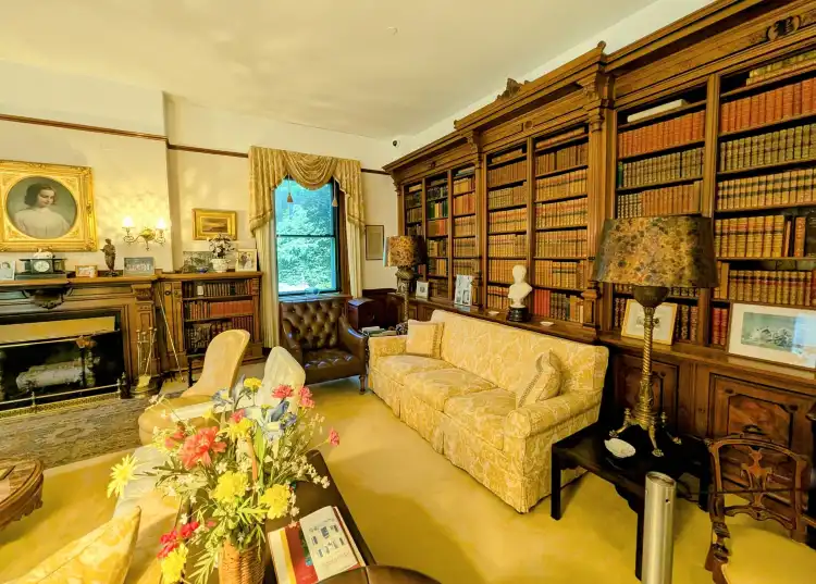 Hotels near Marsh-Billings-Rockefeller National Historical Park