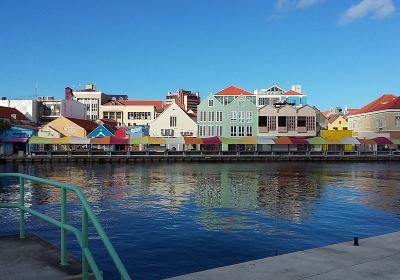 Queen Emma Bridge