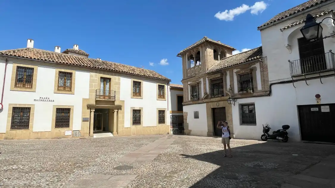 Hotels near Museo Municipal Taurino