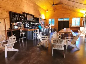 Medaloni Cellars and Vinyards