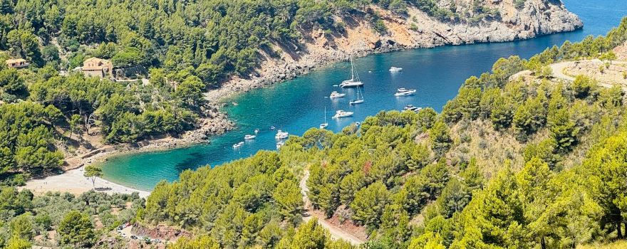 Tuent Beach