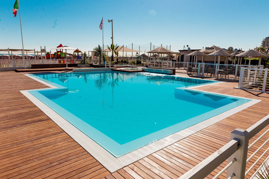 The Lido Delle Sirene - Beach Catholic