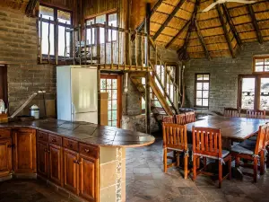 Somkhanda Game Reserve