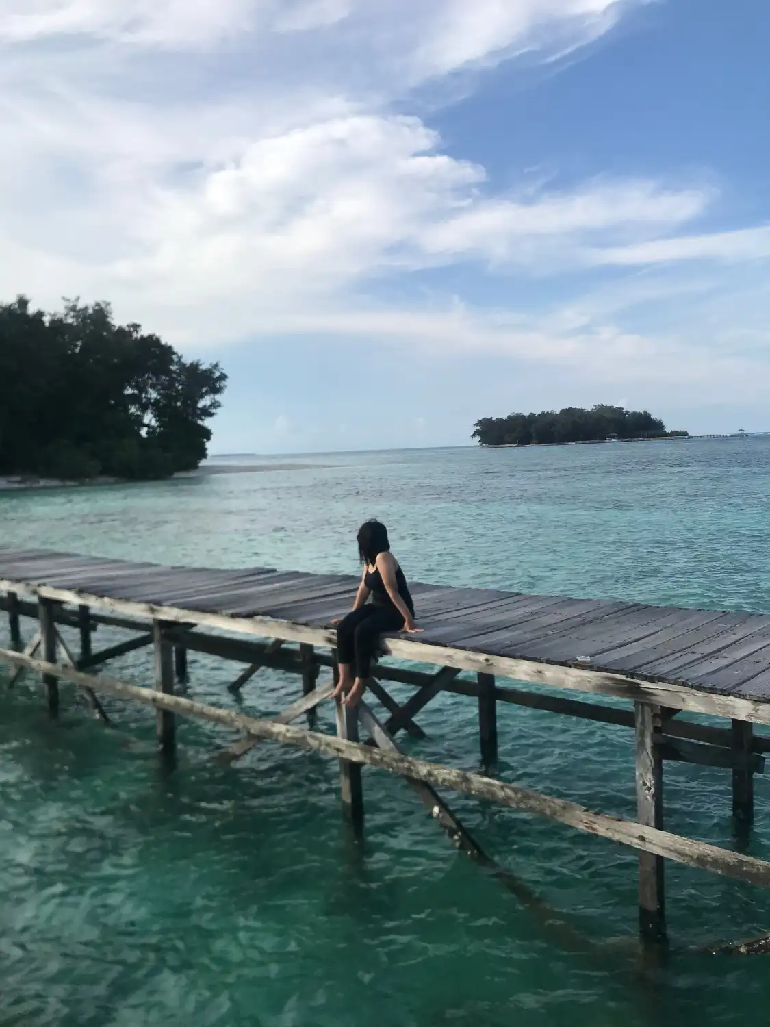 Hotels near Harapan Island