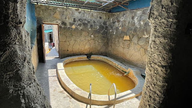 Thermal water baths