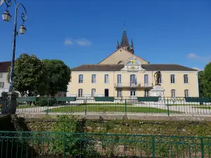 Stade Ménoni