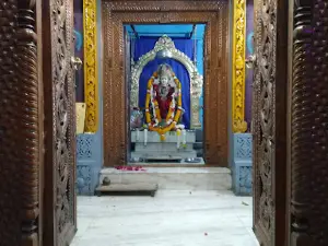 Maa Raj Rajeshwari Temple, Hirapur
