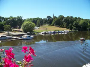 Camping Saint Clair - Canal de Nantes à Brest - Velodyssee
