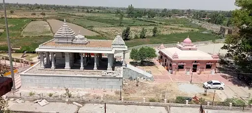 Kampil mandir