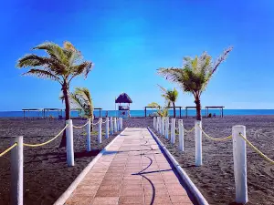 Playa Puerto San José