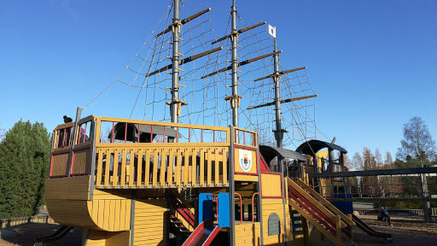 Pelle Hermanni playground